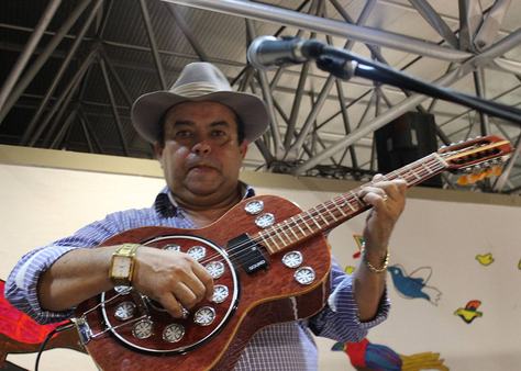 06_08_19-projeto-2018de-repente-no-espaco2019-apresenta-afonso-pequeno-pe-e-miro-pereira-rn-4.jpg