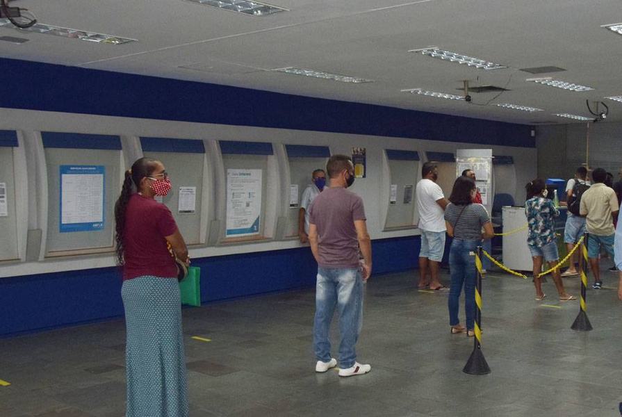 10-12-20-pagamento-do-abono-natalino-foto-alberto-machado-16.jpg