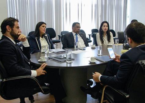 11_09_19-ligia-tem-reuniao-no-ministerio-da-economia-e-discute-as-negociacoes-do-estaleiro-2.jpg