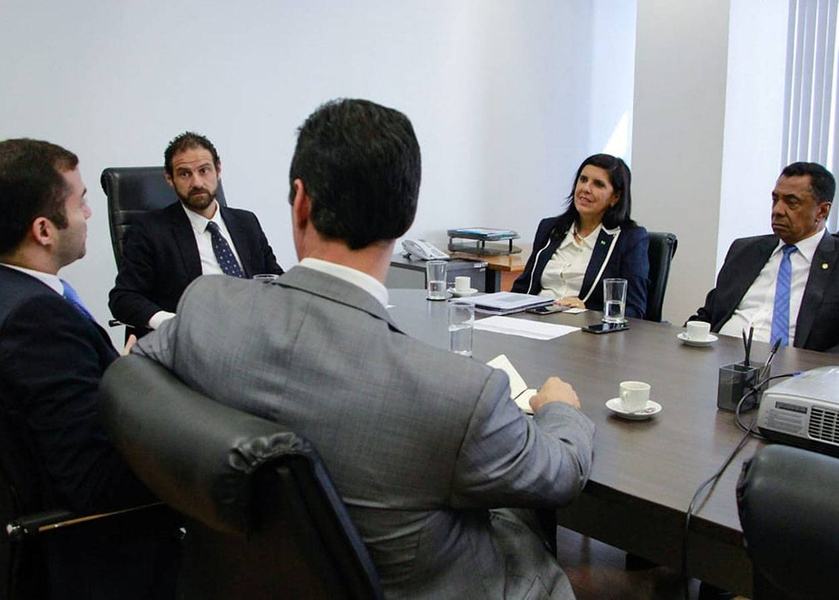 11_09_19-ligia-tem-reuniao-no-ministerio-da-economia-e-discute-as-negociacoes-do-estaleiro-3.jpg