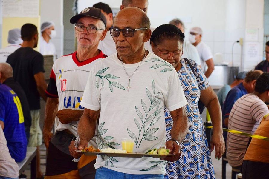 13-11-23-restaurante-popular-foto-alberto-machado-147.jpg