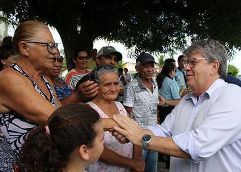 15_04_19-assinatura-da-ordem-de-servico-da-adutora-da-vila-regina-em-rio-tinto-francisco-franca-6.jpg