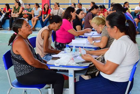 17-10-24-recadastramento-do-cartao-alimentacao-eee-jose-vieira-tambauzinho-foto-alberto-machado-14.jpg