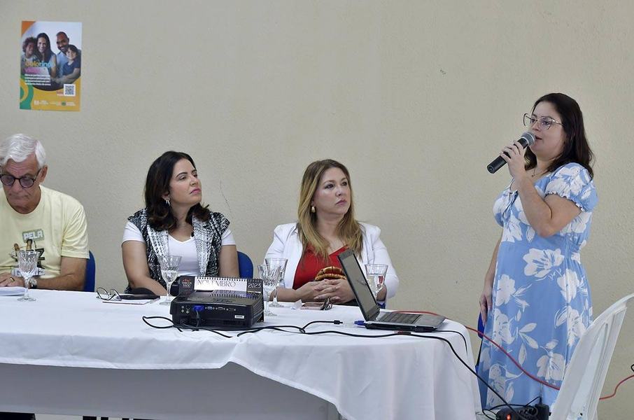 20-11-23-reuniao-de-discussao-sobre-servico-de-acolhimento-em-familia-acolhedora-foto-alberto-machado-106.jpg