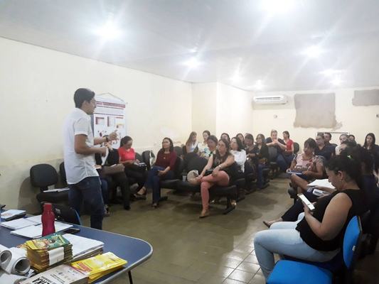 Encontro discute estratégias para incentivar participação do homem no pré-natal