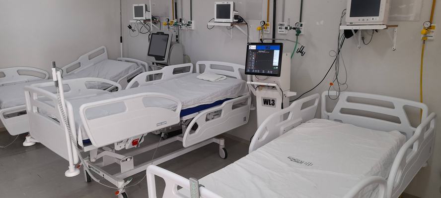 Hospital de Clínicas zera ocupação de leitos covid na enfermaria