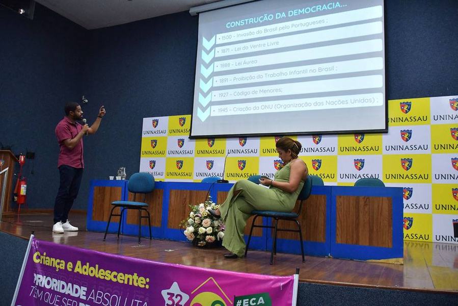 28-07-22-seminario-32-anos-do-eca-foto-alberto-machado-7.jpg