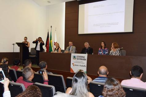 30-04-19-posse-dos-novos-conselheiros-foto-alberto-machado-11.jpg