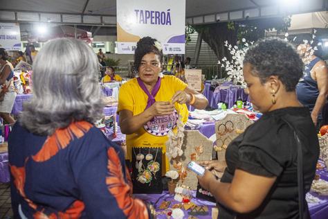8-feira-das-mulheres-artesas-_3.jpg