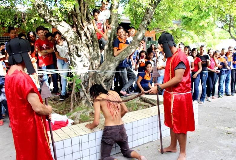 Foto_Pscoa_na_Escola_integral_Daura_Santiago_3.JPG