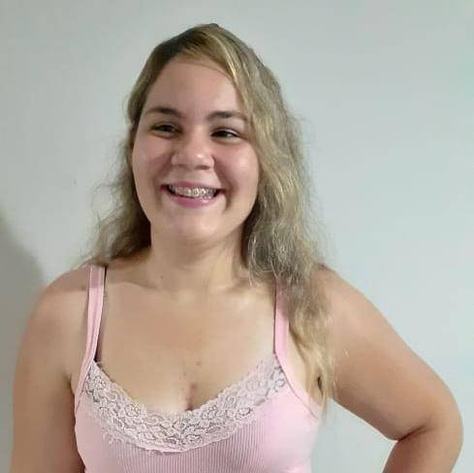 analice-lopes-e-fa-do-delineador-de-olhos-arquivo-pessoal.jpg
