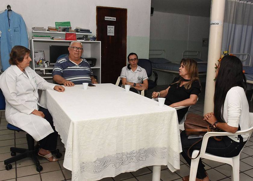 anamariavisitaonossoLarfotoandreluciosecompb1.JPG