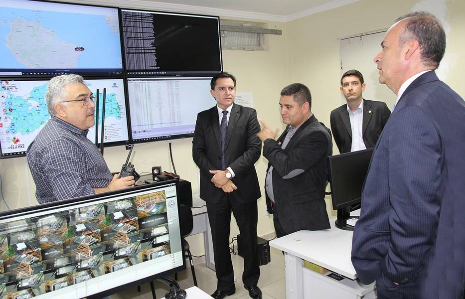 autoridades-da-colombia-conhecem-sistema-de-radio-comunicacao-da-paraiba-2.jpg