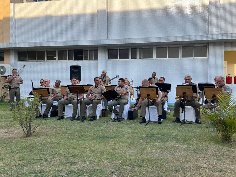 banda-3.jpeg