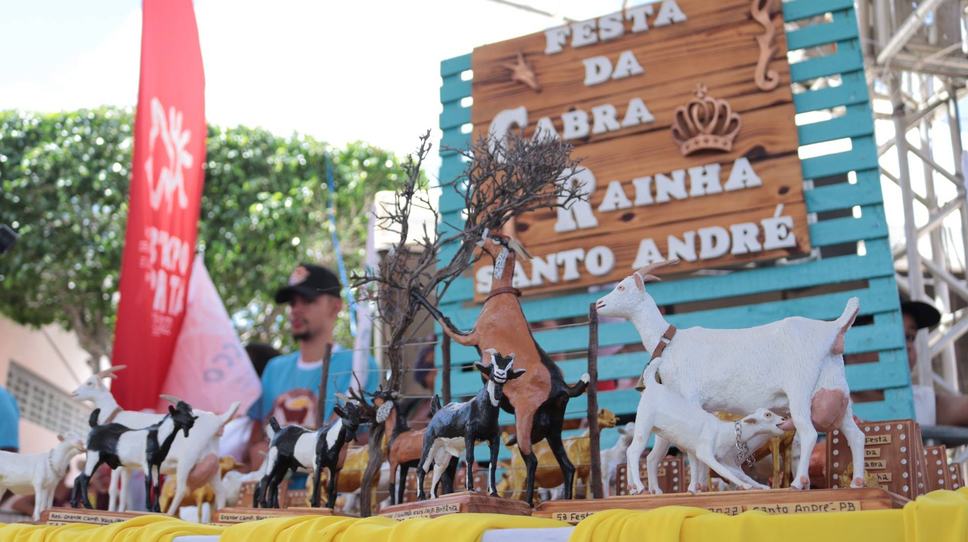 cabra-rainha-exposicao-foto-divulgacao-1.jpg