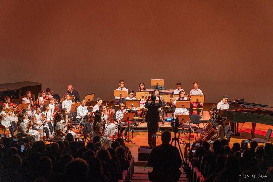 concerto-de-natal_infantil_14-12-24_thercles-silva-24.jpg