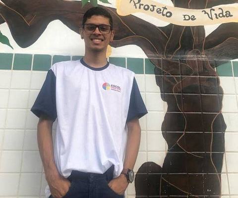 Aluno de Ecit de CG é selecionado no Parlamento Jovem Brasileiro
