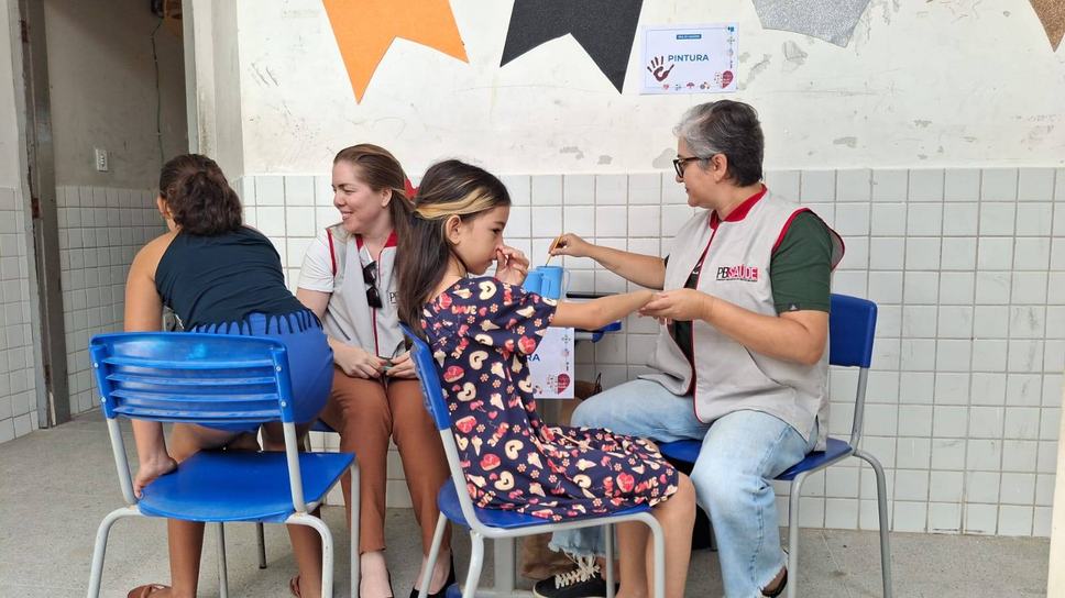 dia-d-saude-leva-acolhimento-servicos-e-solidariedade-ao-bairro-acacio-figueiredo-em-campina-grande-5.jpeg
