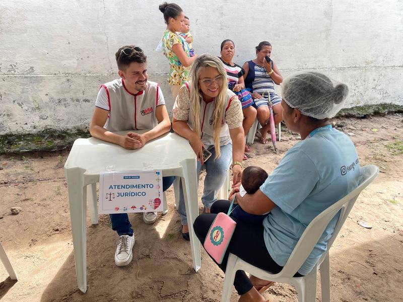 dia-d-saude-promove-cidadania-e-acesso-a-cuidados-especializados-a-comunidade-do-aratu-3.jpeg