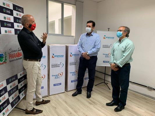 SES entrega ao Complexo de Patos ventiladores pulmonares eletrônicos doados pela Energisa