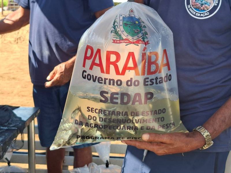 entrega-de-alevinos-sedap-pb-2.jpeg