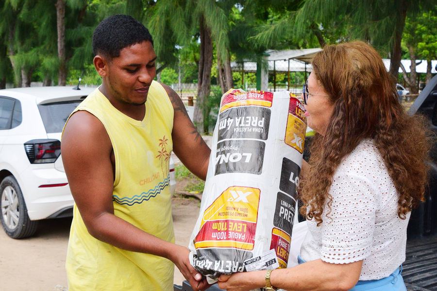 entrega-de-cestas-basicas-nas-comunidades-em-joao-pessoa-foto-alberto-machado-16.jpg