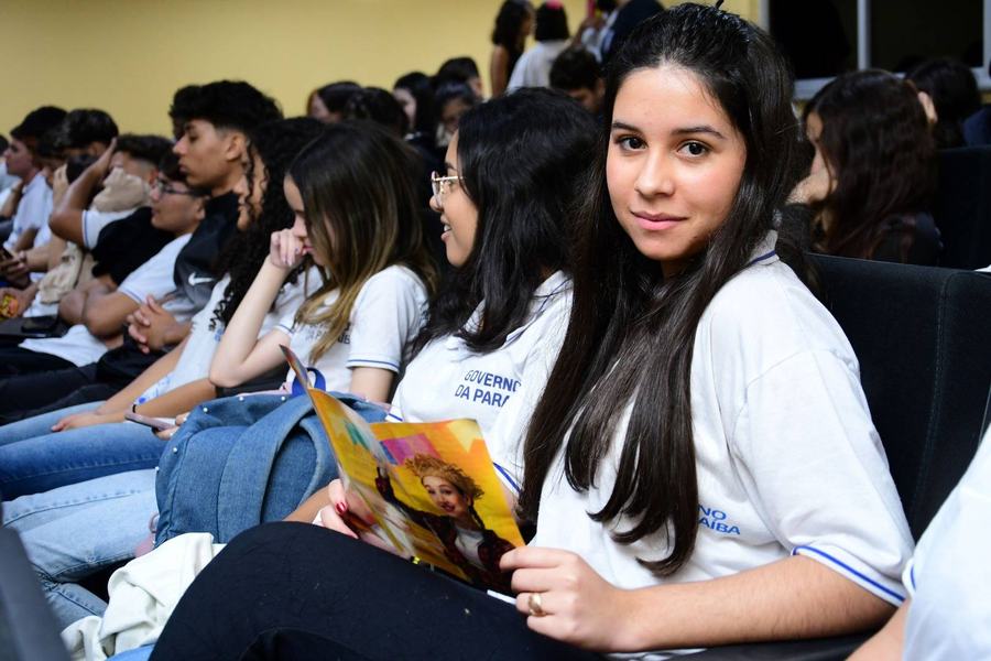 entrevistada-lais-guedes-ja-sofreu-queimadura-com-fogos-de-artificio-1.jpg