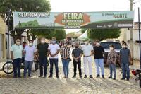 feira-inauguracao.jpg
