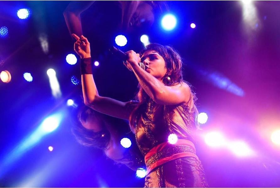 flaira-ferro6.jpg