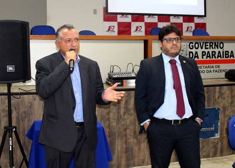 foto_curso_de_crimes_ordem_tributaria.jpg