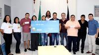 foto_entrega_dos_premios_2o_sorteio.jpg