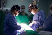 hospital-metropolitano-bate-novo-recorde-com-mais-de-3-300-cirurgias-de-alta-complexidade-realizadas-em-2023-3.jpg