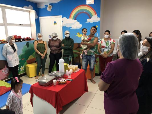 Metropolitano celebra Dia Internacional das Mulheres com ações de humanização para familiares de pacientes e colaboradoras