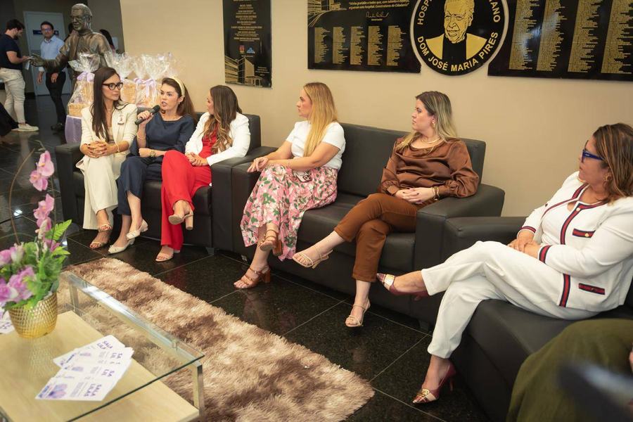 hospital-metropolitano-inaugura-sala-lilas-para-acolhimento-de-mulheres-em-situacao-de-violencia-e-promove-por-elas-com-elas-5.jpeg
