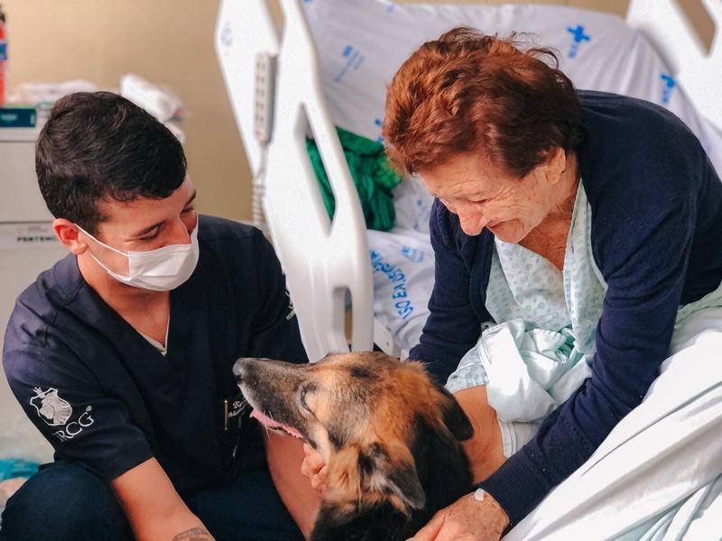 hospital-metropolitano-recebe-a-primeira-visita-de-2026-da-terapia-assistida-por-animais-taa-2.jpeg