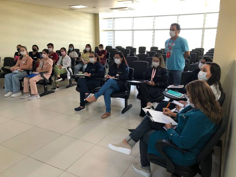 hospital-metropolitano-recebe-nova-turma-de-residentes-da-area-multiprofissional-3.jpeg