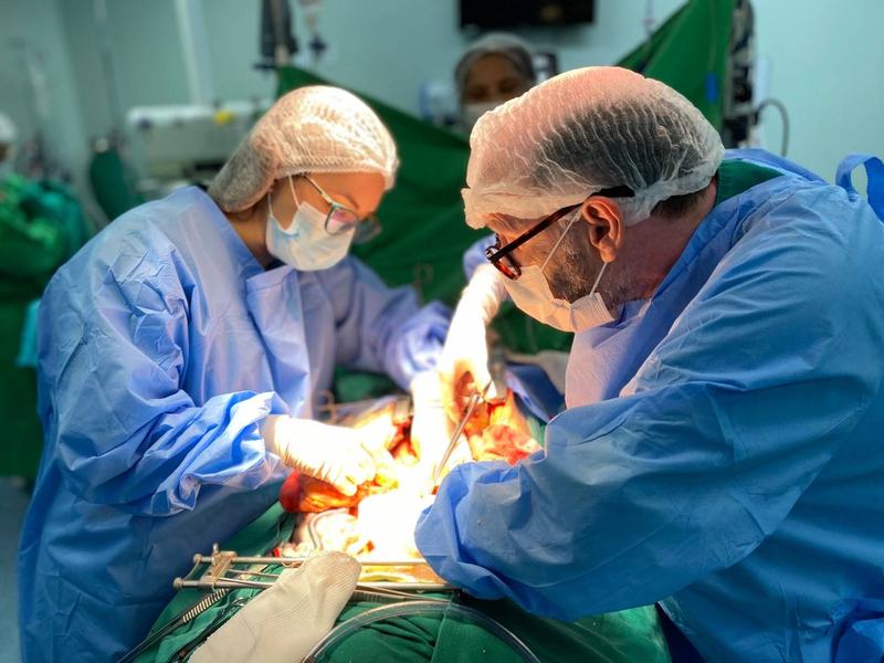ineditismo-hospital-metropolitano-realiza-captacao-de-multiplos-orgaos-e-em-sequencia_-transplante-d_1.jpg