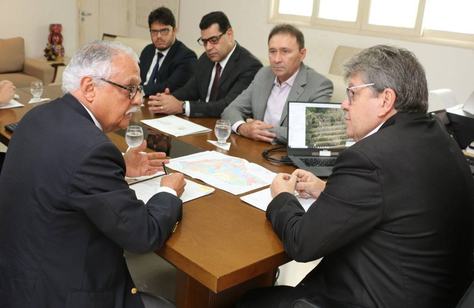 joao-azevedo-e-diretoria-da-sudene_foto-francisco-franca-1.jpg