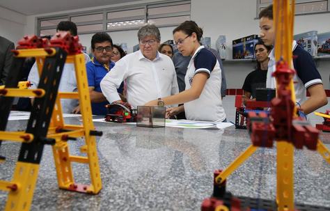 joao-inaugura-escola-tecnica-cidada-de-guarabira-foto-francisco-franca-14.jpg