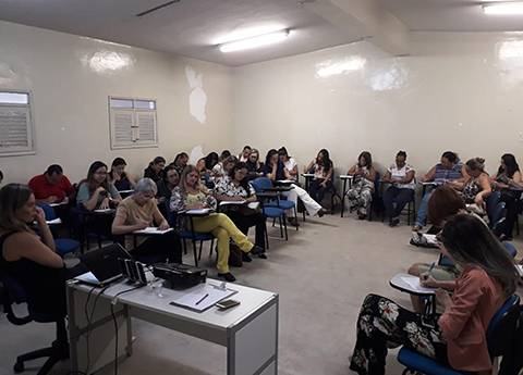 maternidadefreiDamiaoebancodeleiteanitacabralrealizamISeminario10h.jpg