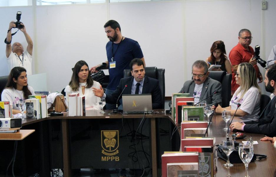 mp-e-pbgas-campanha-conta-a-violencia-contra-a-mulher-3.jpg