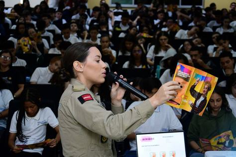 no-evento-foram-distribuidos-panfletos-informativos-que-foram-usados-na-palestra-2.jpg