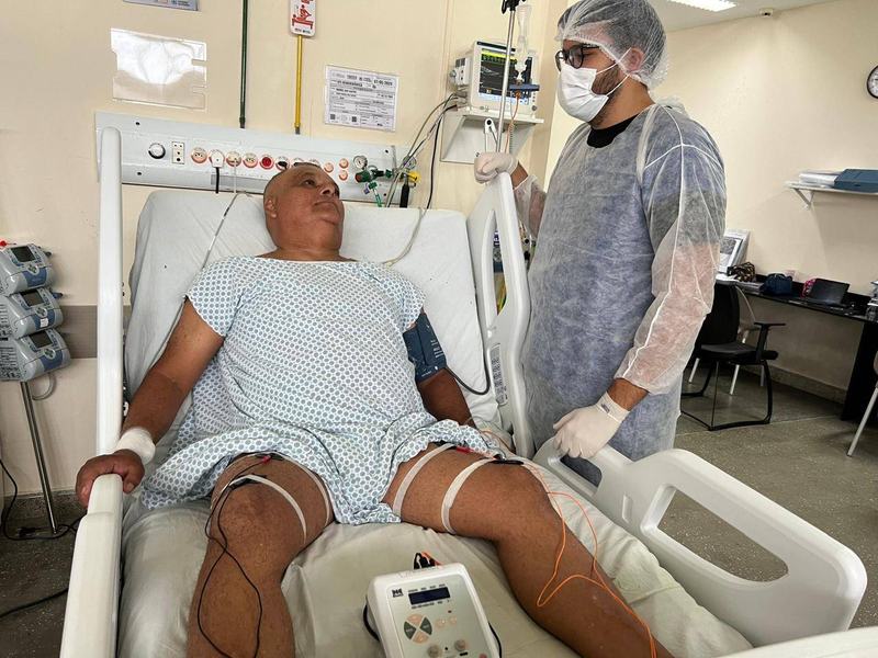 novos-equipamentos-de-fisioterapia-auxiliam-na-recuperacao-de-pacientes-na-hemodinamica-de-campina-grande-2.jpg