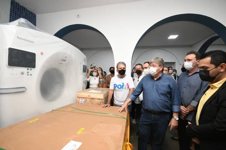o-governador-joao-azevedo-fez-a-entrega-do-novo-tomografo-essa-semana.jpeg