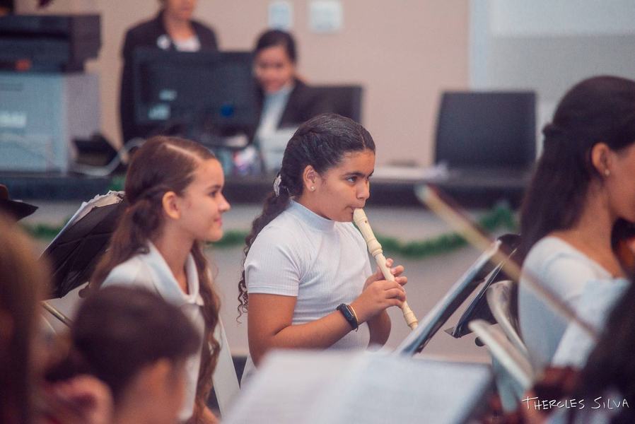 orquestra-infantil_concerto-de-natal_14-12-1-2.jpg