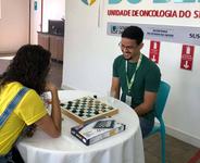 os-jogos-ajudam-a-aliviar-as-tensoes-do-ambiente-hospitalar.jpg