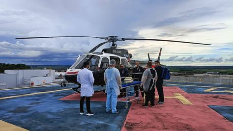 paciente-com-infarto-agudo-do-miocardio-e-transferida-pelo-servico-de-transporte-aeromedico-para-o-hospital-metropolitano-01.jpg