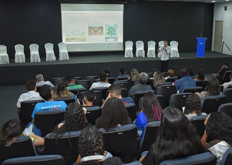 panorama-das-politicas-climaticas-01-jean-ormetto-foto-delmer-rodrigues.jpg