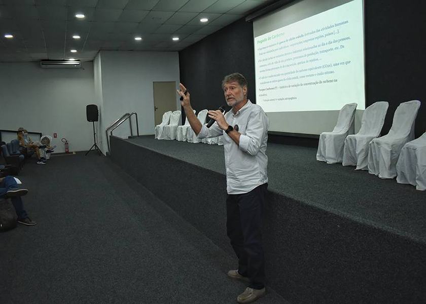 panorama-das-politicas-climaticas-03-jean-ormetto-foto-delmer-rodrigues.jpg
