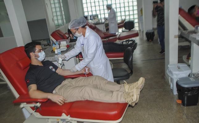 Policiais penais participam de mais uma campanha de doação de sangue
